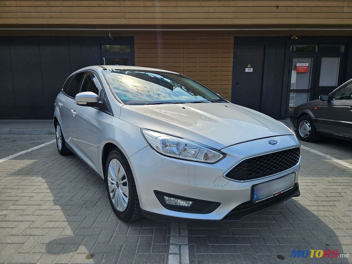 2016' Ford Focus photo #1