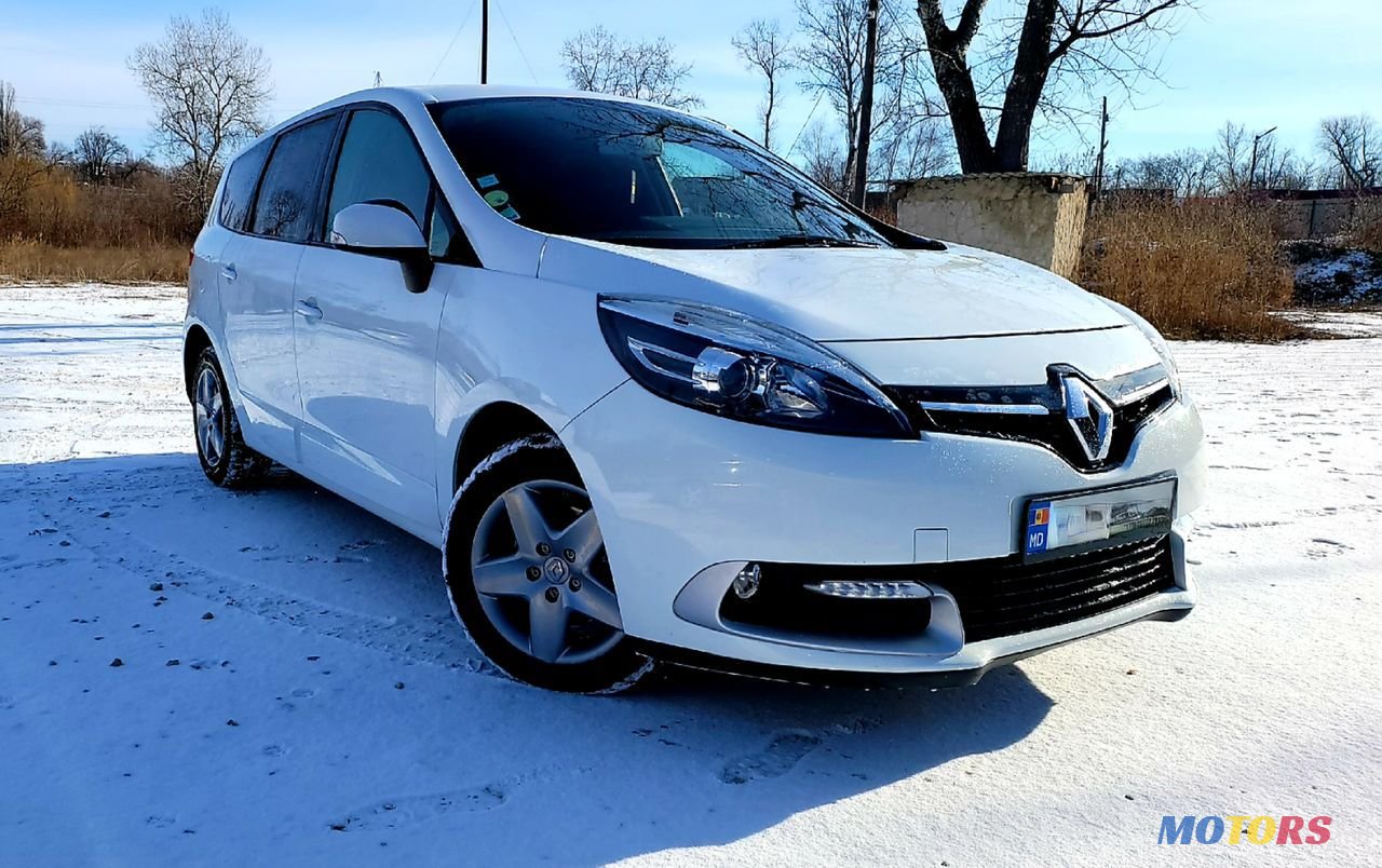 2015' Renault Grand Scenic photo #1
