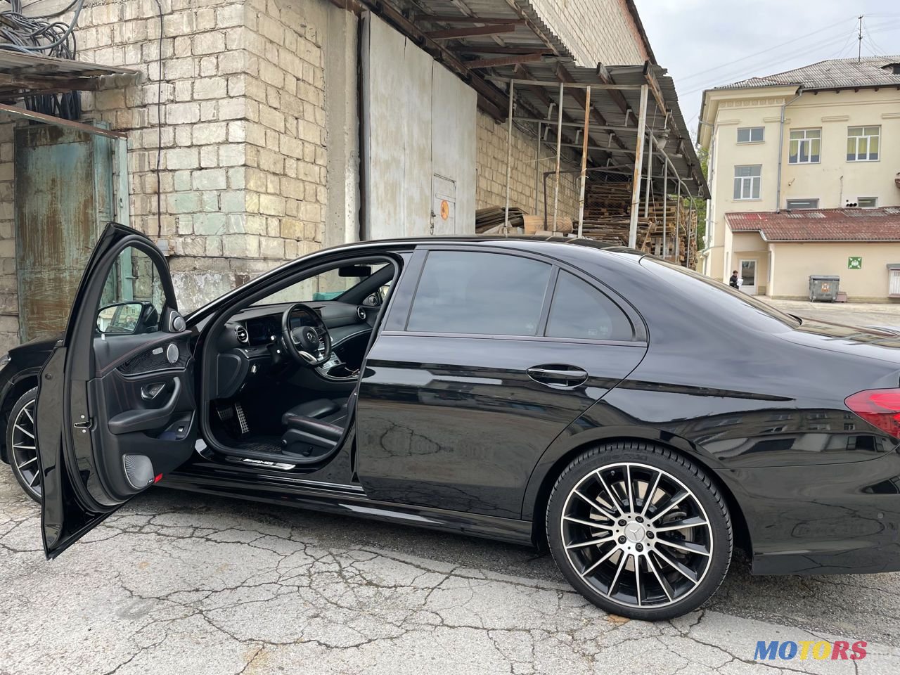 2019' Mercedes-Benz E Класс photo #4