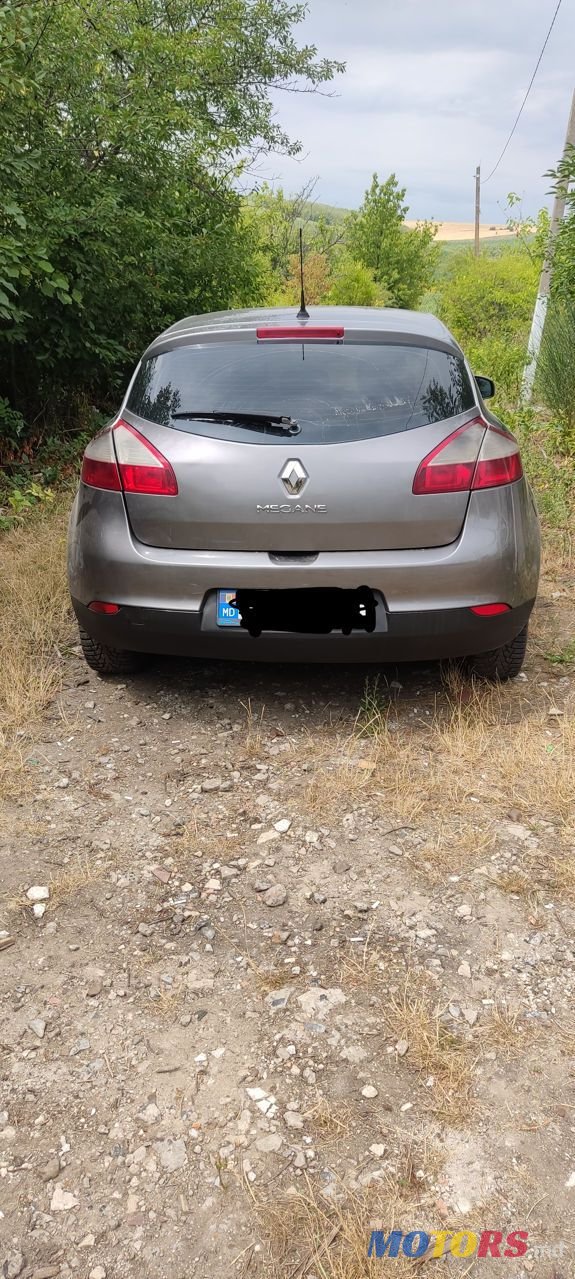 2009' Renault Megane photo #4