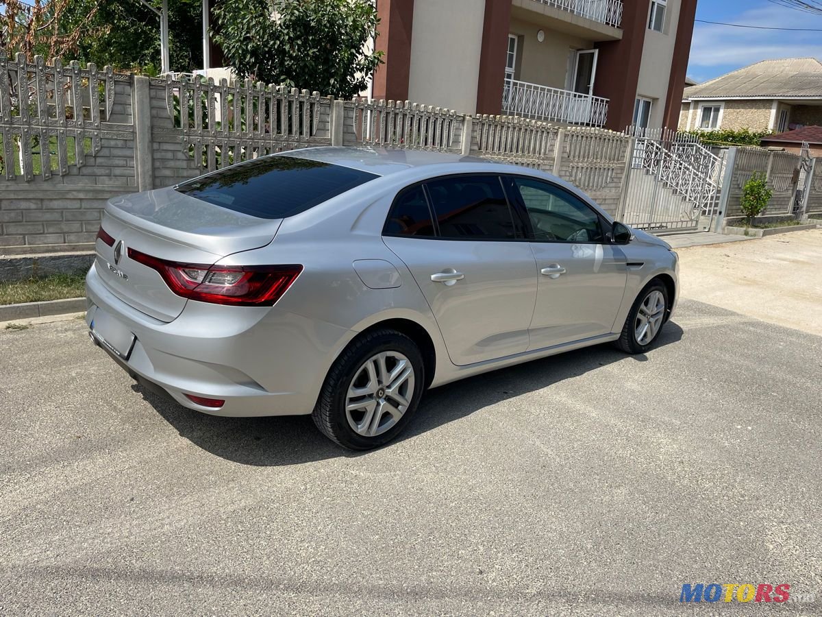 2019' Renault Megane photo #6