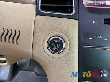 2013' Ford Taurus photo #4