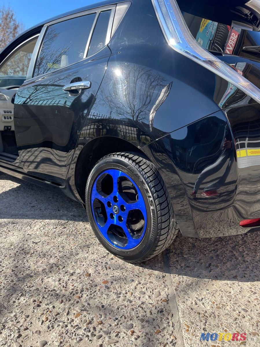 2012' Nissan Leaf photo #2