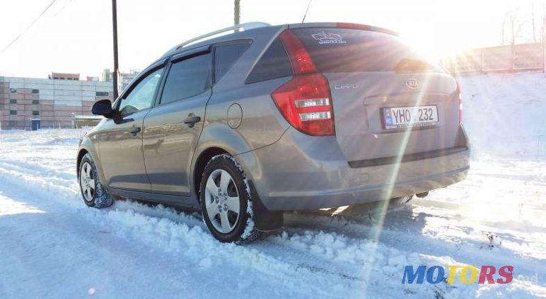 2009' Kia Cee'D photo #2