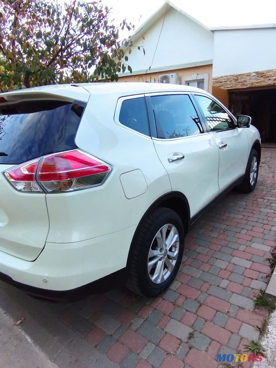 2015' Nissan X-Trail photo #3