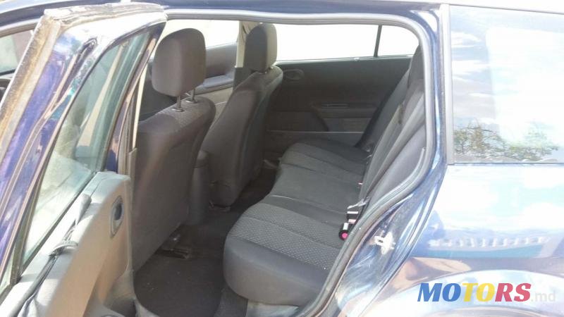 2001' Audi A6 photo #2