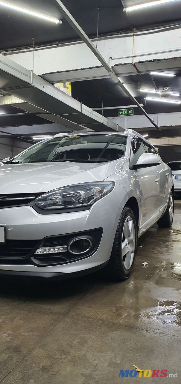 2015' Renault Megane photo #1