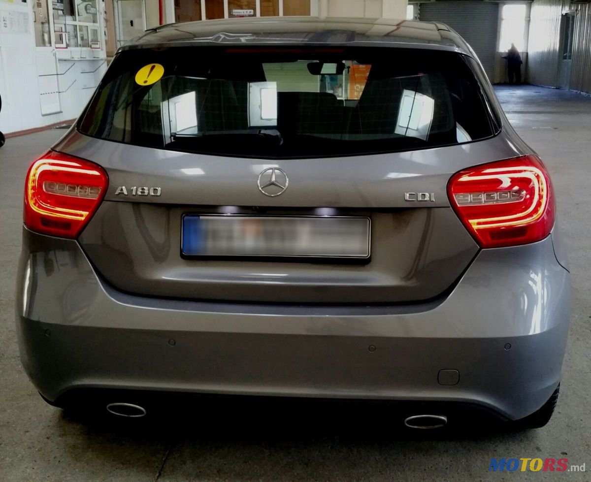 2014' Mercedes-Benz A-Class photo #2