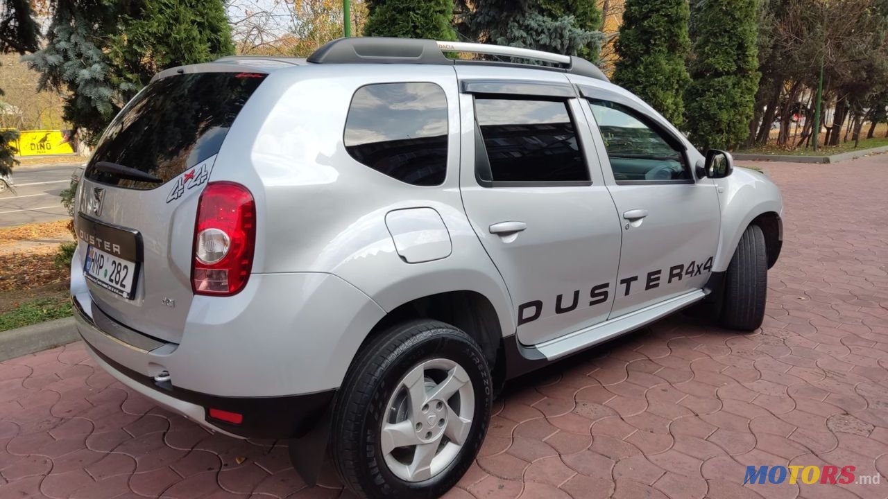 2012' Dacia Duster photo #3