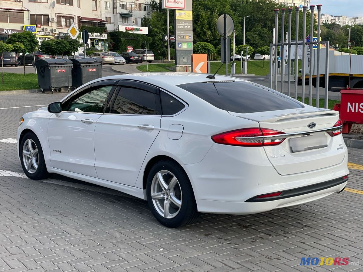 2017' Ford Fusion photo #2
