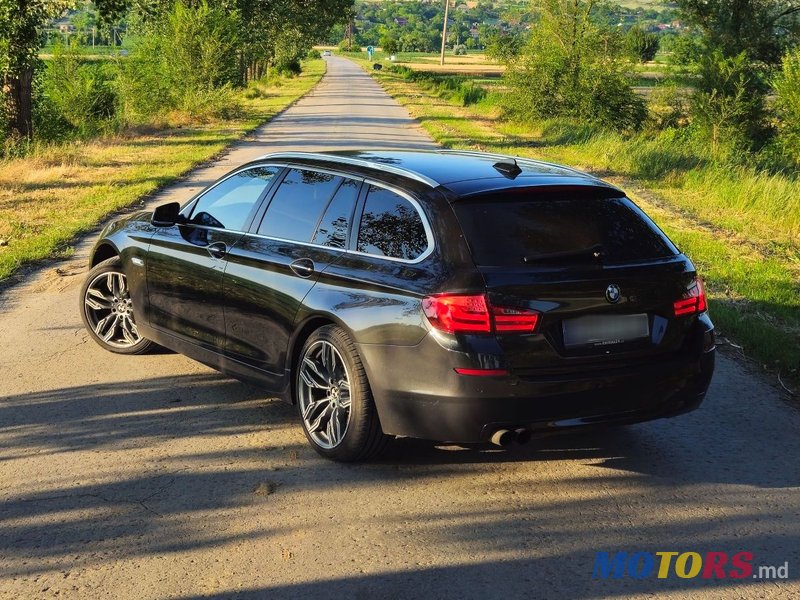 2013' BMW 5 Series photo #3