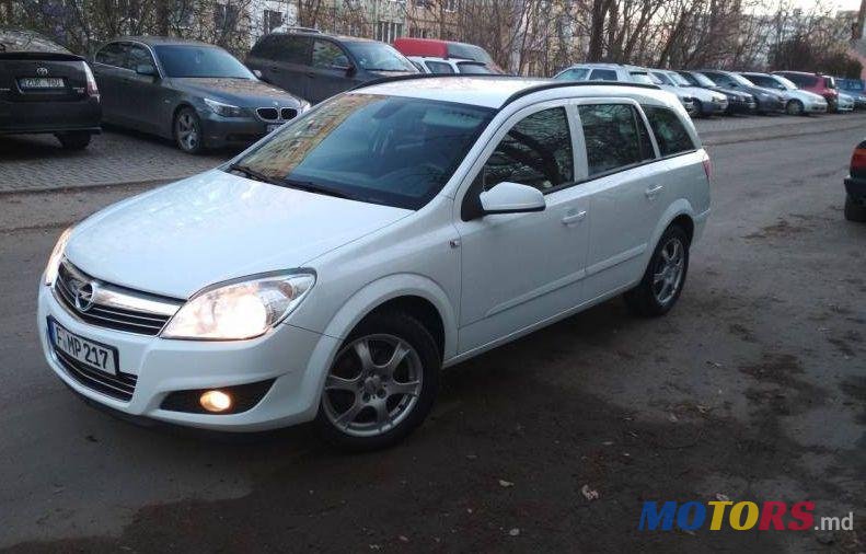 2009' Opel Astra photo #1