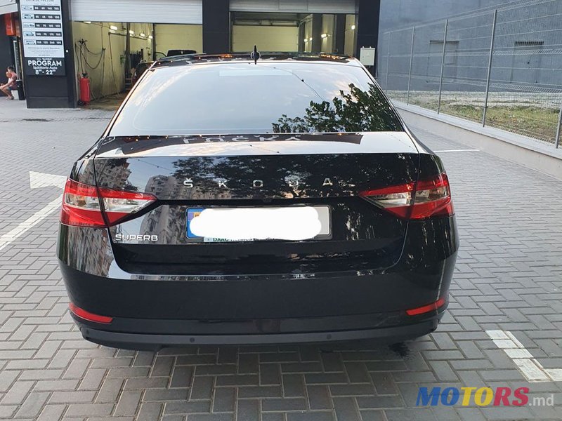 2020' Skoda Superb photo #4