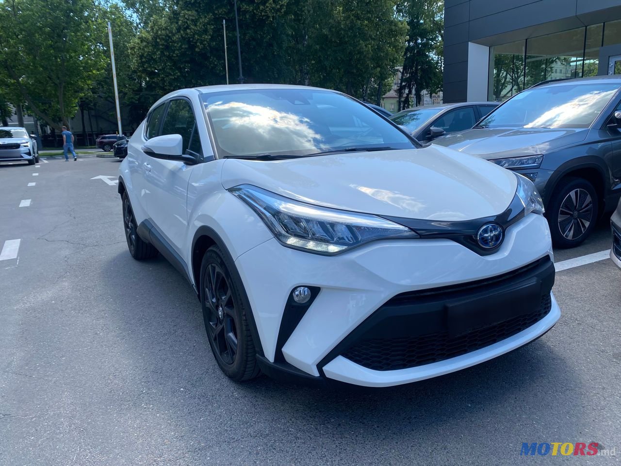 2023' Toyota C-HR photo #4