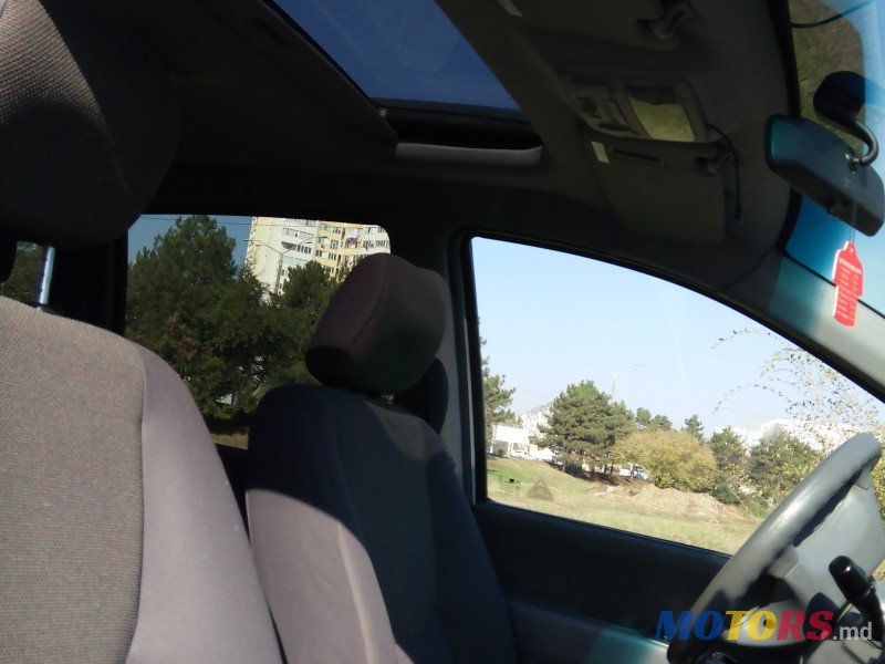 2005' Hyundai Matrix photo #6