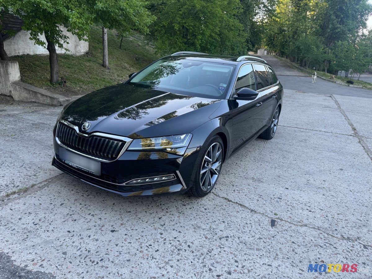 2020' Skoda Superb photo #1