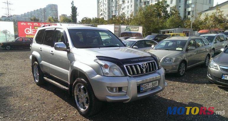 2004' Toyota Land Cruiser Prado photo #1