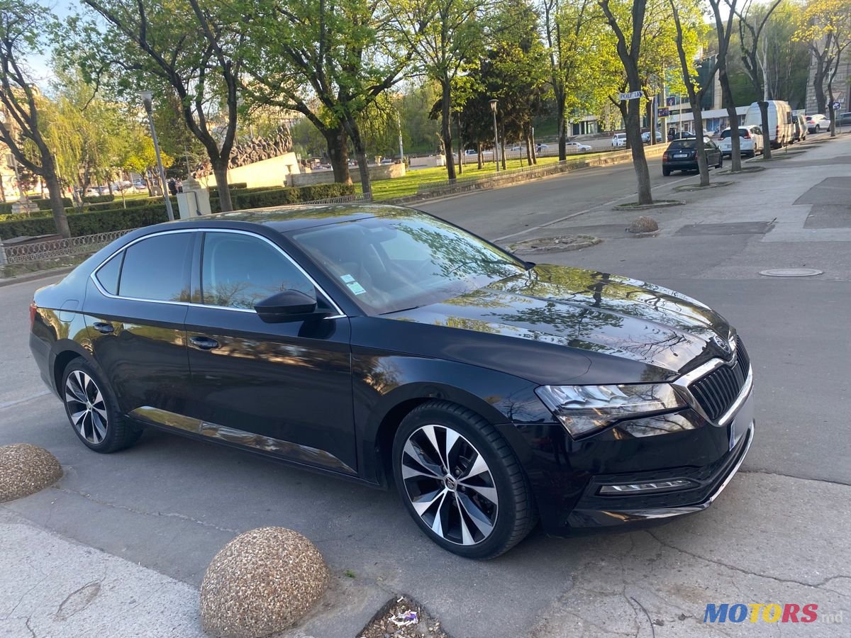 2020' Skoda Superb photo #4
