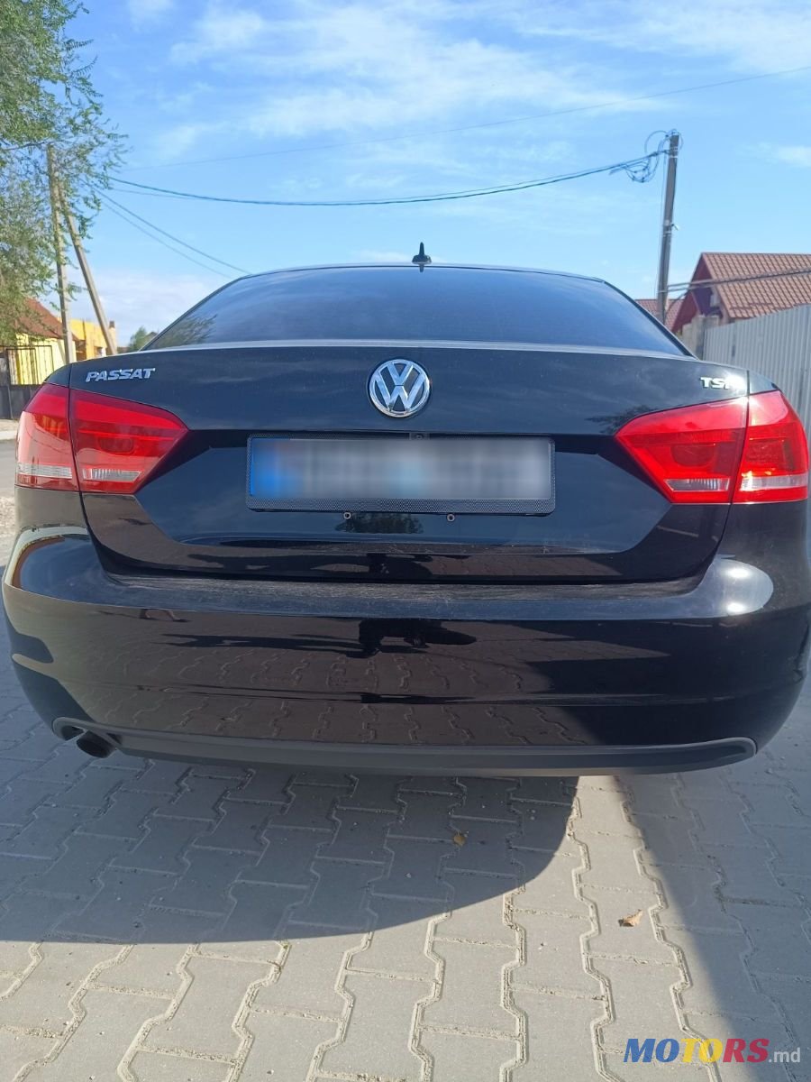 2015' Volkswagen Passat photo #4