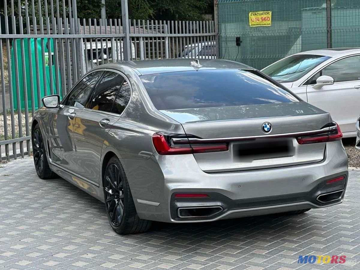 2019' BMW 7 Series photo #5