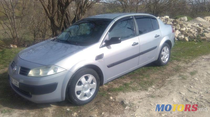 2005' Renault Megane photo #1