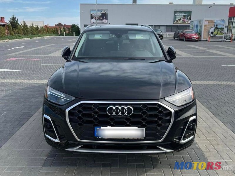 2020' Audi Q5 photo #2