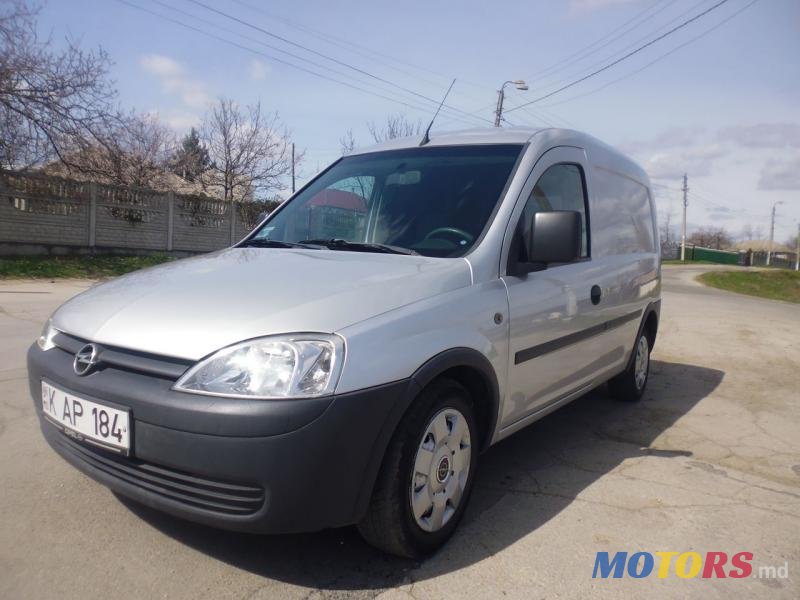 2004' Opel Combo photo #1