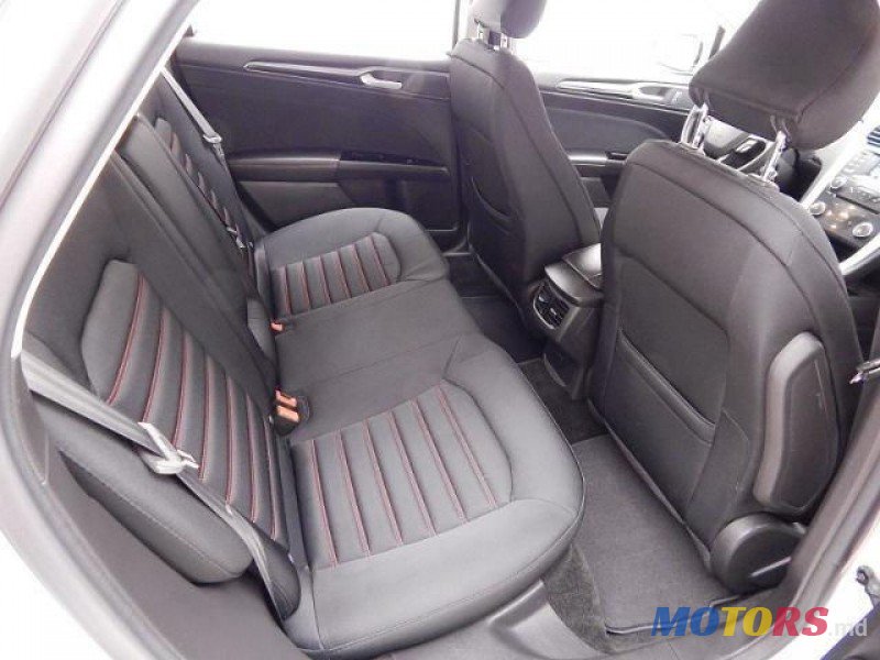 2015' Ford Fusion photo #5