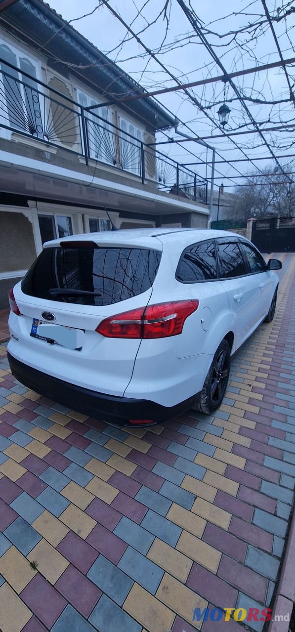 2015' Ford Focus photo #2