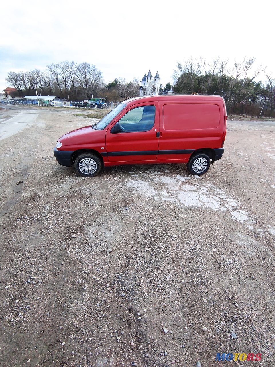 2001' Peugeot Partner photo #1