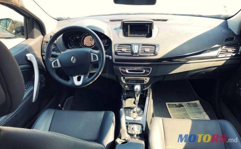 2013' Renault Megane photo #3