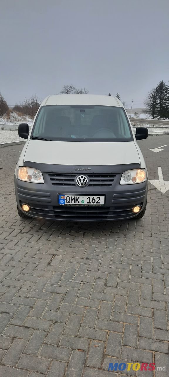 2010' Volkswagen Caddy photo #2