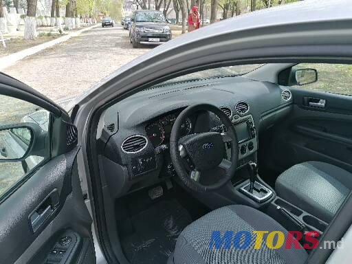 2006' Ford Focus photo #5