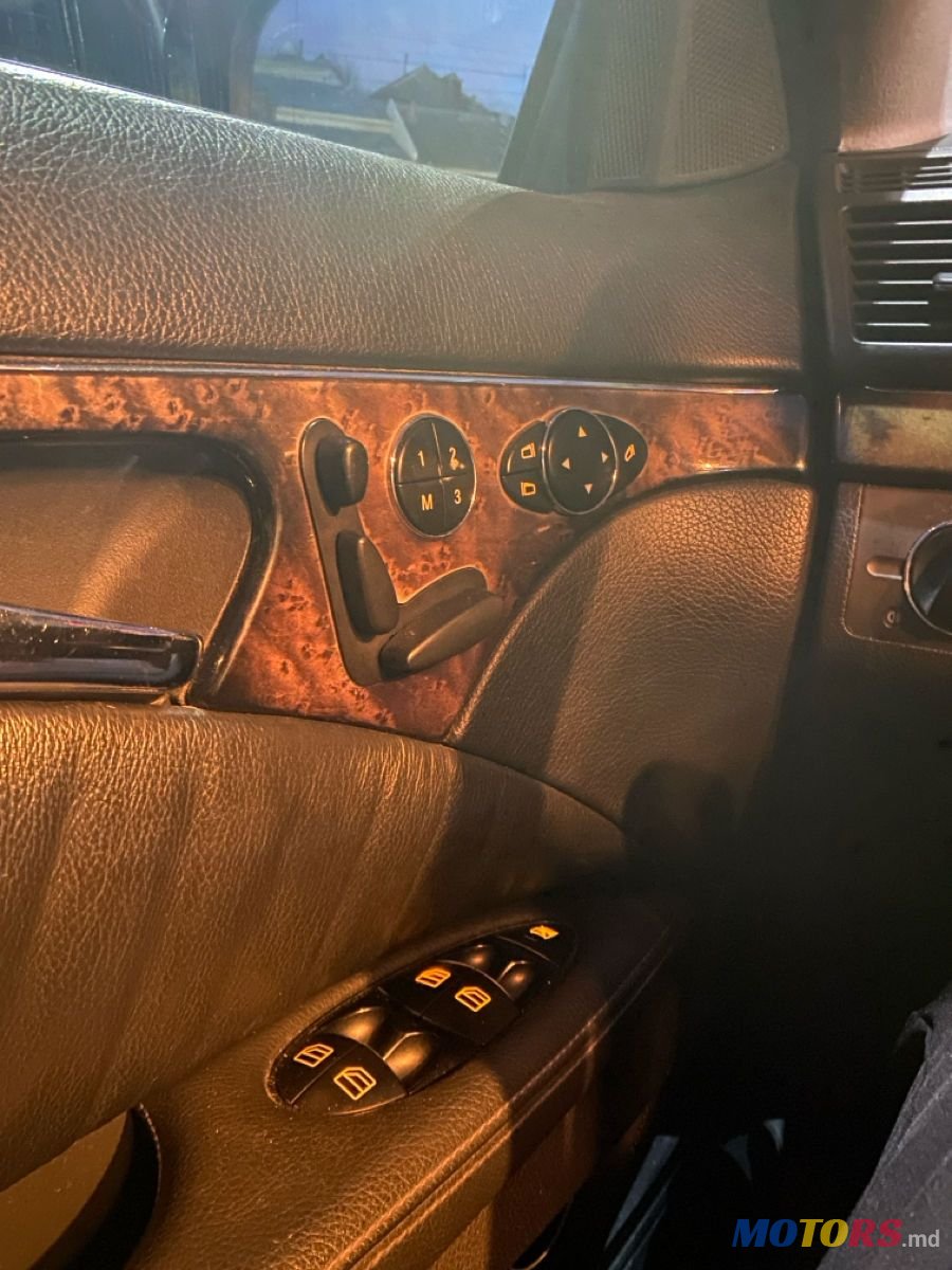 2004' Mercedes-Benz E-Class photo #6