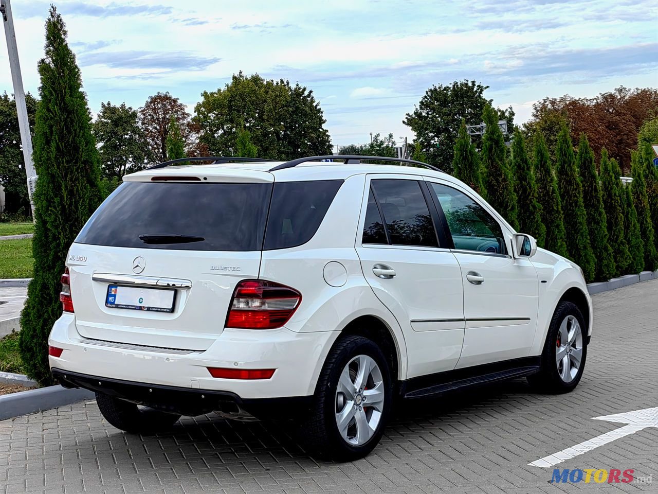 2010' Mercedes-Benz M Класс photo #2