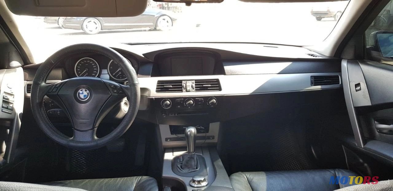 2004' BMW 5 Series photo #4