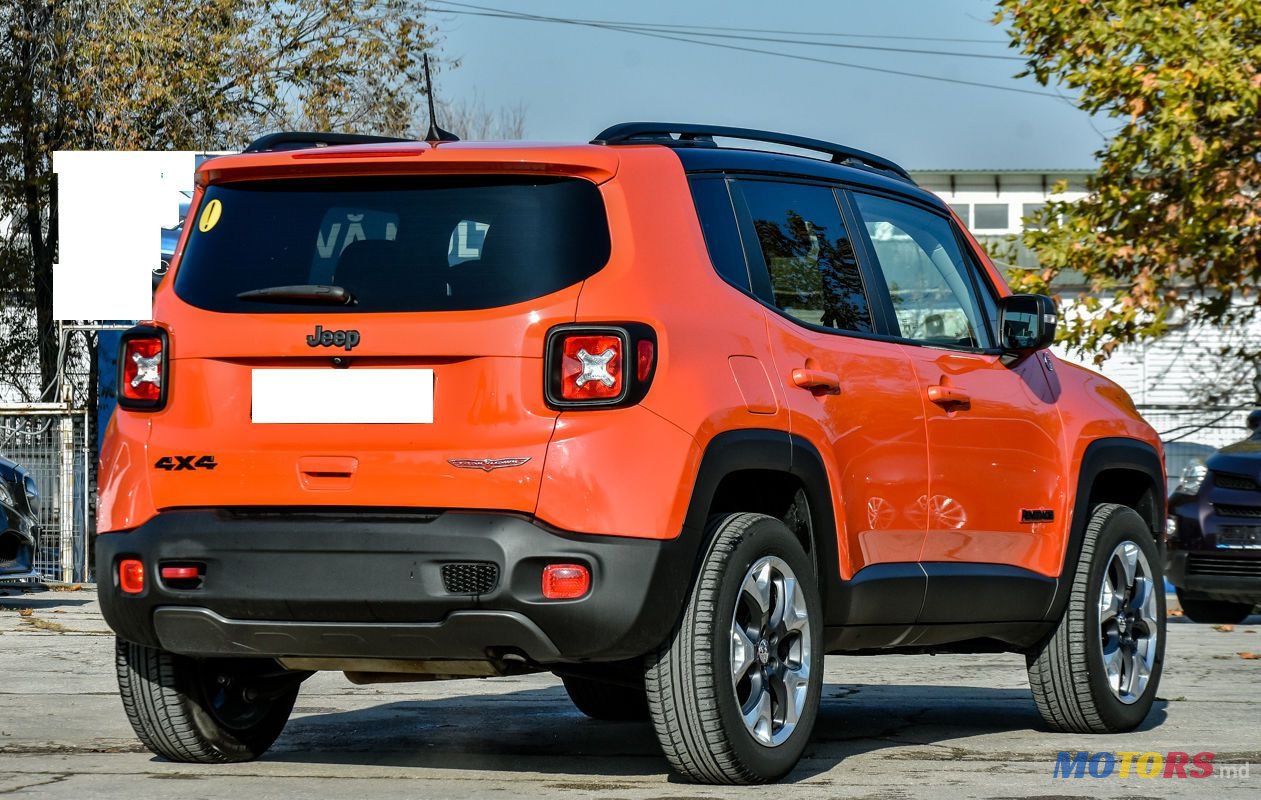 2019' Jeep Renegade photo #4
