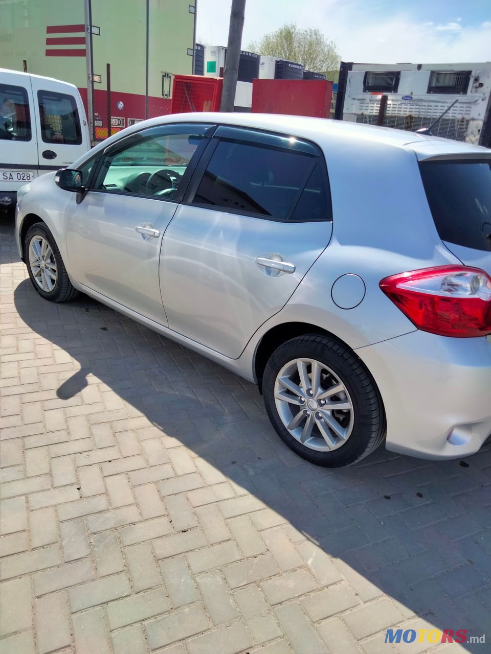 2010' Toyota Auris photo #4