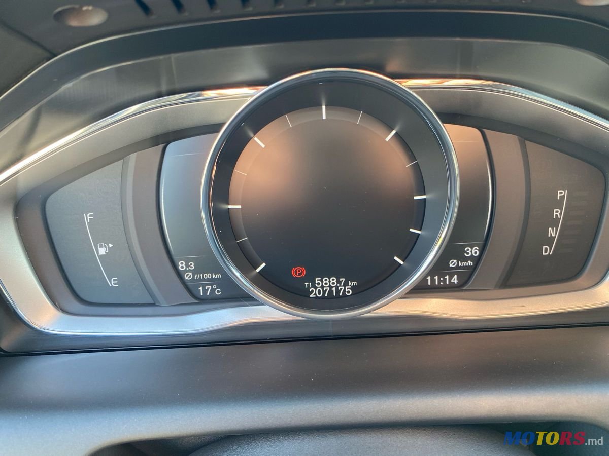 2016' Volvo XC60 photo #6