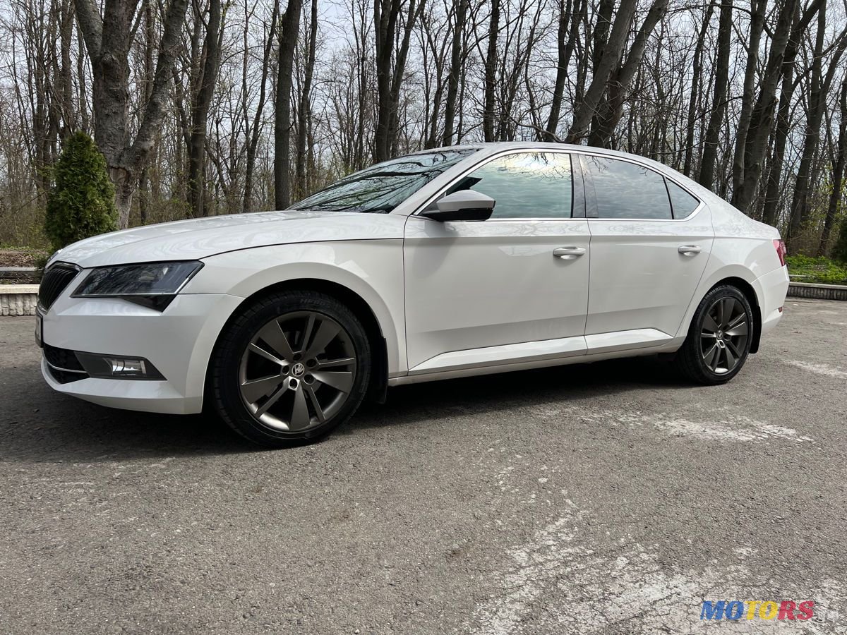 2016' Skoda Superb photo #1