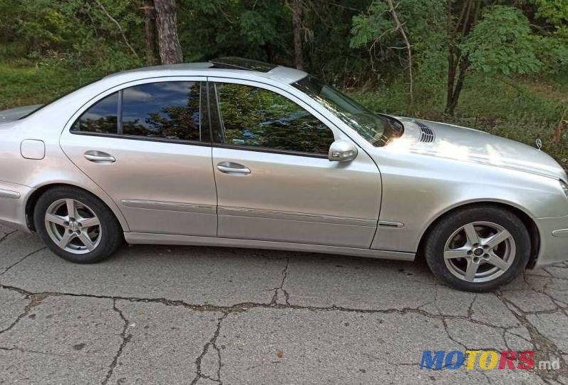 2003' Mercedes-Benz E photo #1