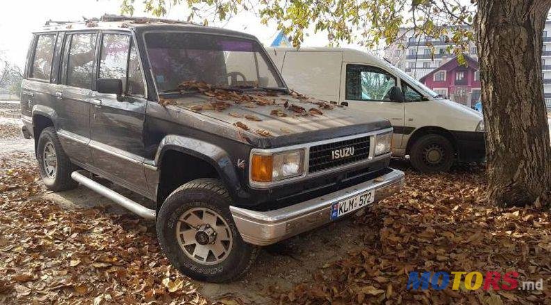 1991' Isuzu Trooper photo #1
