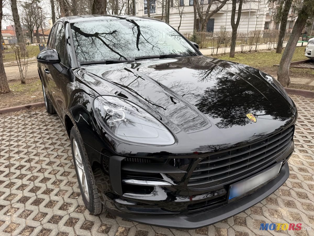 2020' Porsche Macan photo #1