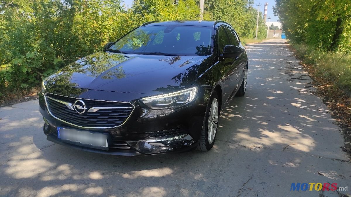 2019' Opel Insignia photo #1