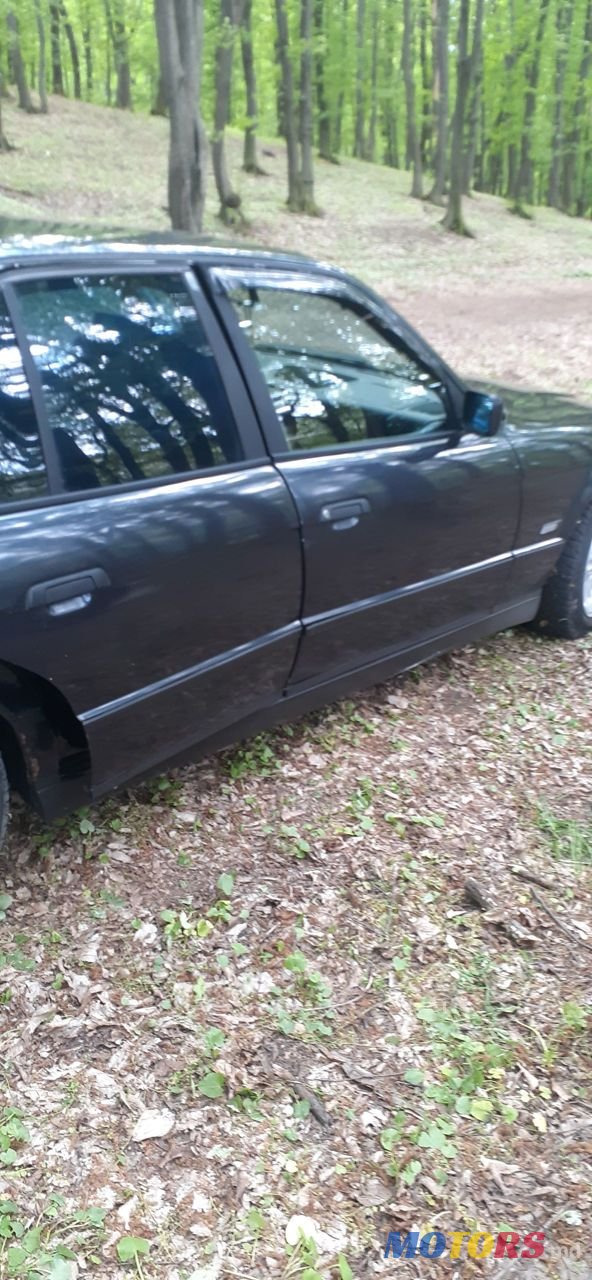 1994' BMW 5 Series photo #5