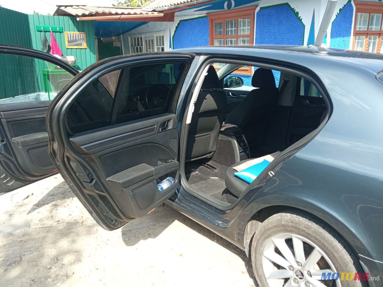 2014' Skoda Superb photo #1