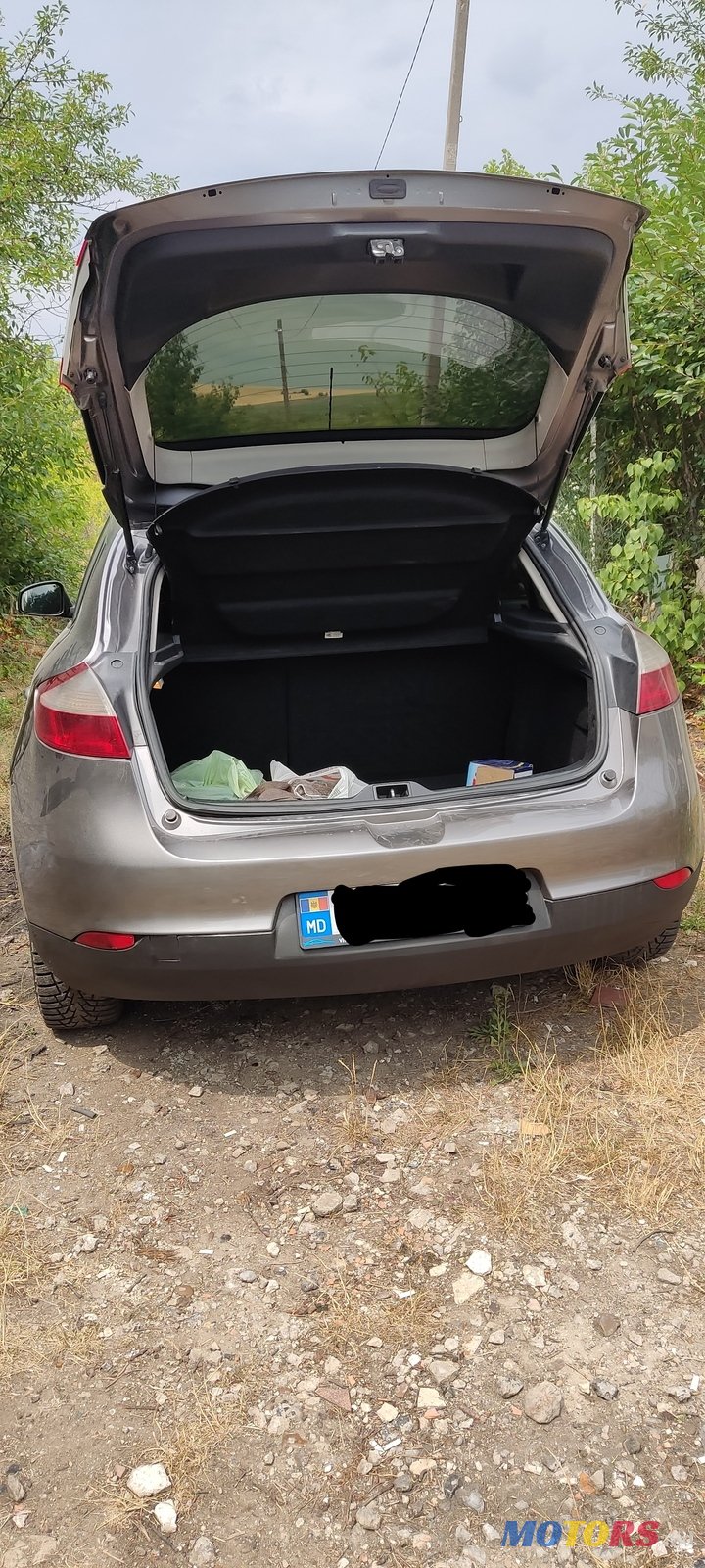 2009' Renault Megane photo #5