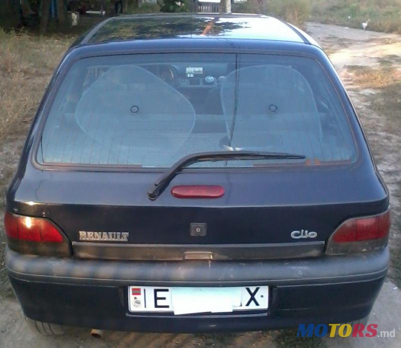 1997' Renault Clio photo #2
