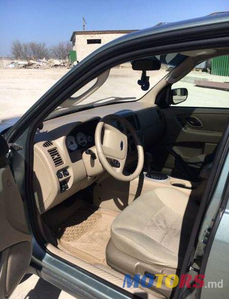 2007' Ford Escape photo #1
