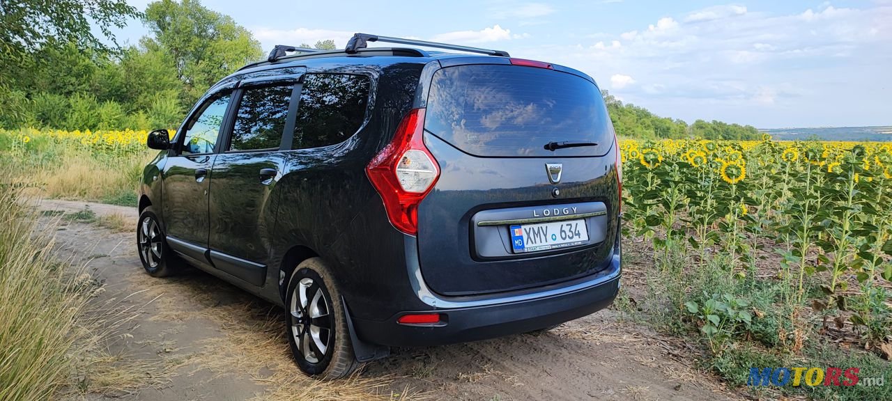 2020' Dacia Lodgy photo #6